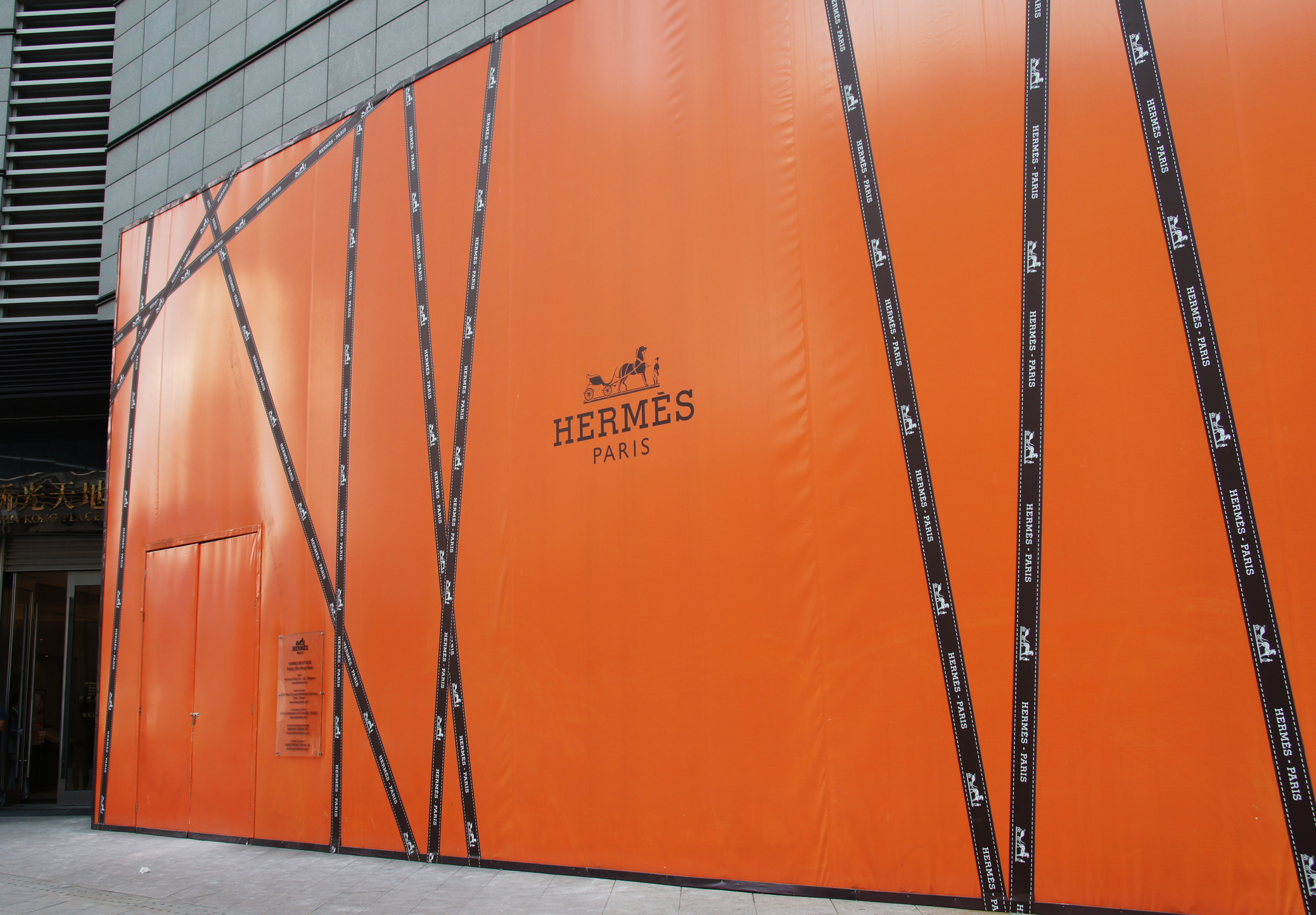 How to buy an Hermes Birkin or Kelly in Paris. The 11 tips that work in 2024